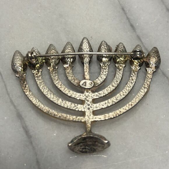 Menorah beweled brooch pin - Picture 2 of 7
